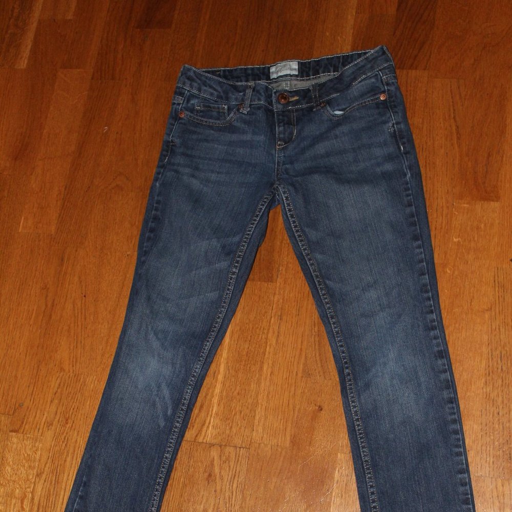 Areopostale Size 0 short straight jeans